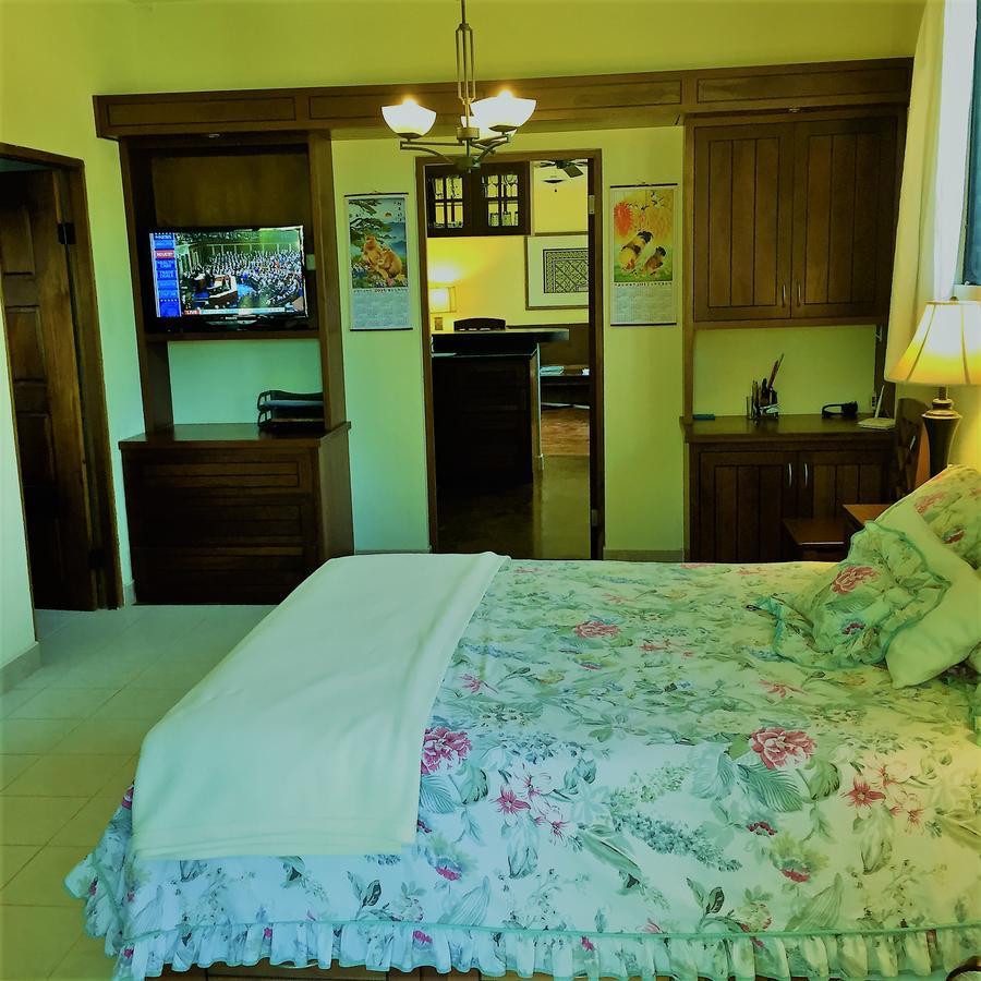 Villa Royale Manor à Corozal Town Extérieur photo