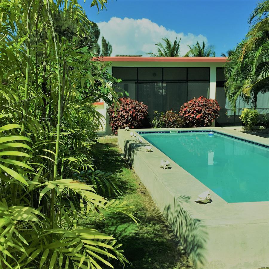 Villa Royale Manor à Corozal Town Extérieur photo
